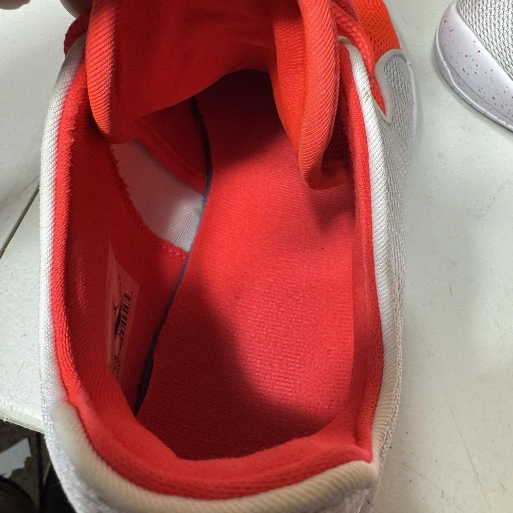 Nike Jordan Eclipse Mens Sneakers 8.5 Bright Mango Silver Speckled‎ shoes
